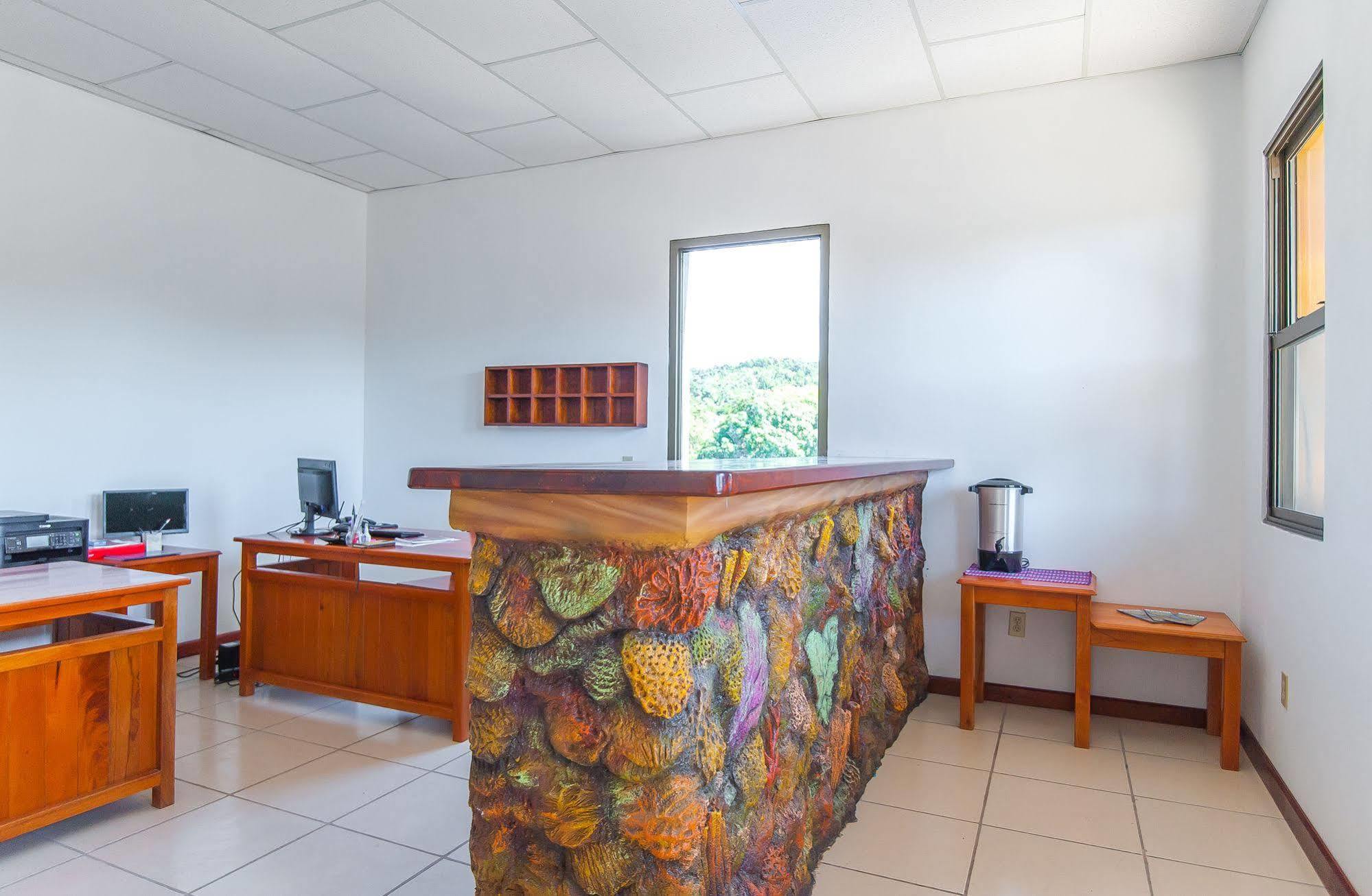 Hotel Los Corales West End Εξωτερικό φωτογραφία